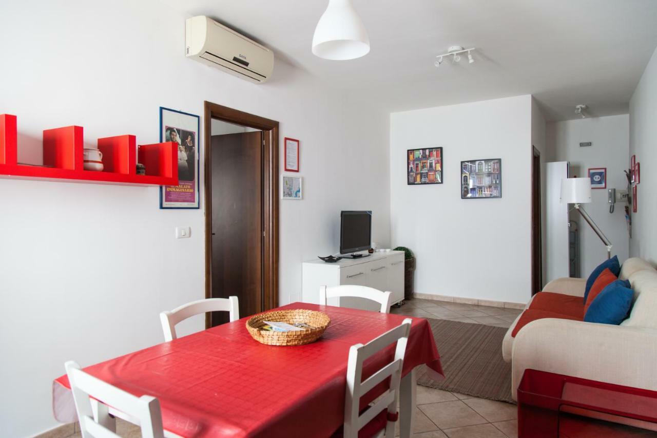 Monolocale Il Tindaro Apartment Catania Luaran gambar