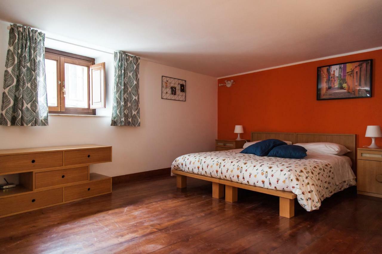 Monolocale Il Tindaro Apartment Catania Luaran gambar